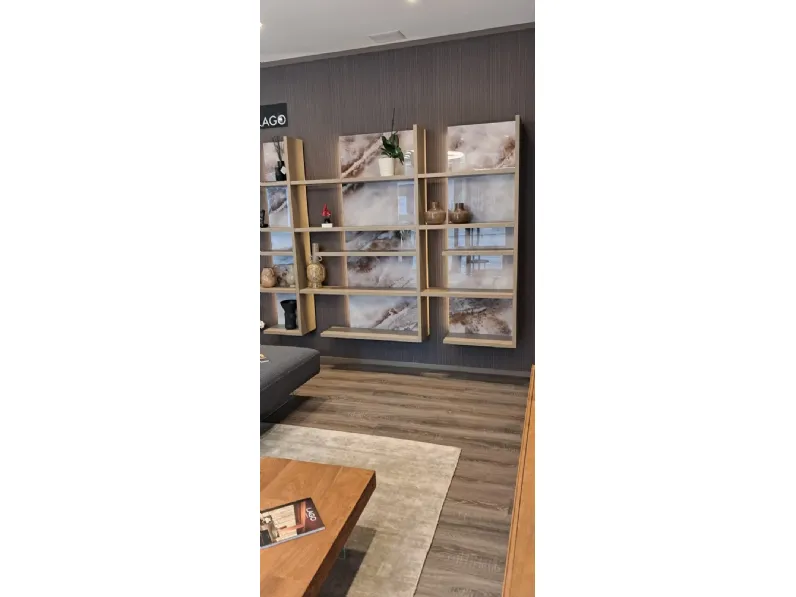 Libreria Pentagram stile design di Lago scontata del 40%