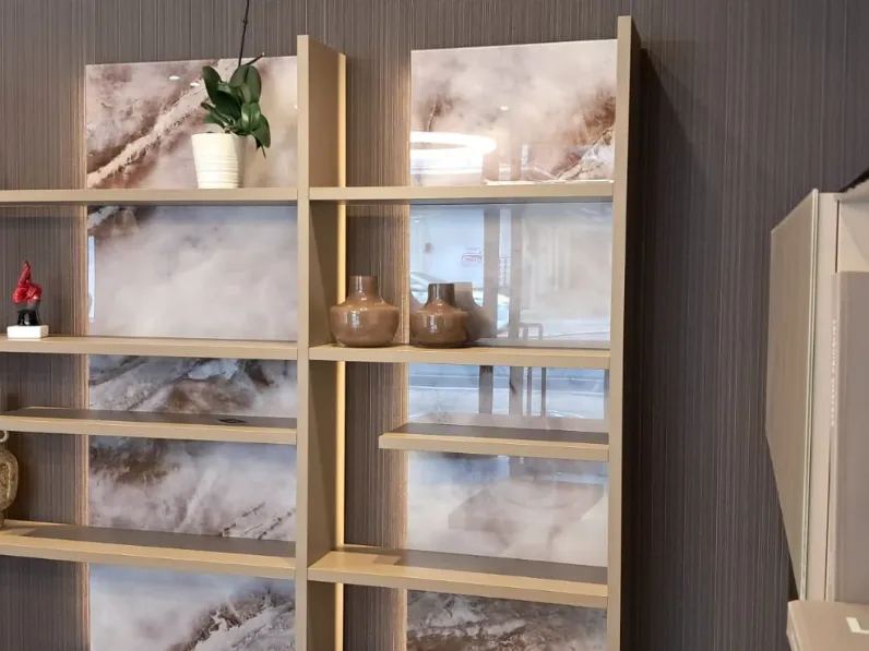 Libreria Pentagram stile design di Lago scontata del 40%