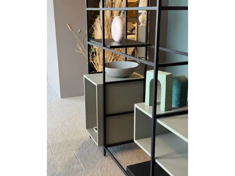 Libreria modello Plain di Lema a prezzo Outlet