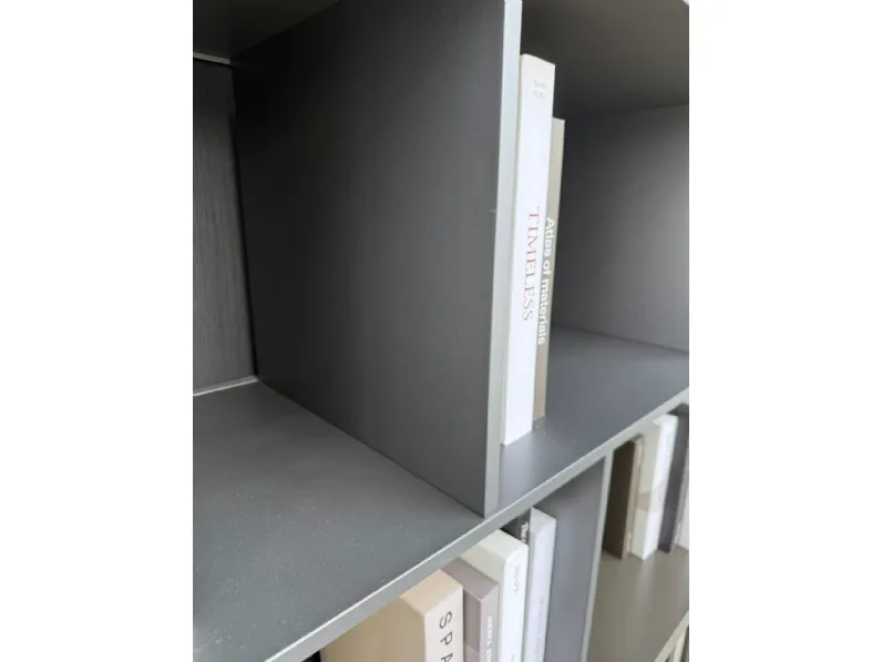 Libreria wallsystem stile design di Poliform scontata