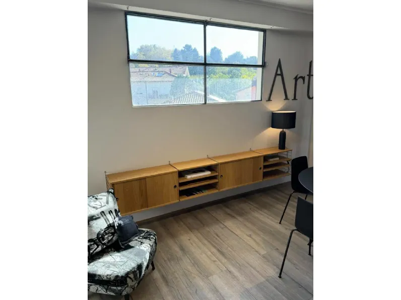 Libreria String Collezione esclusiva in stile design con forte sconto