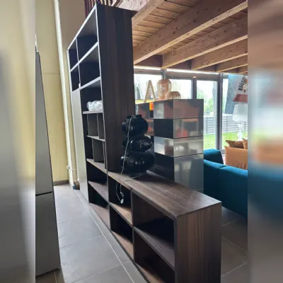 Libreria modello Wall system di Poliform in Offerta Outlet