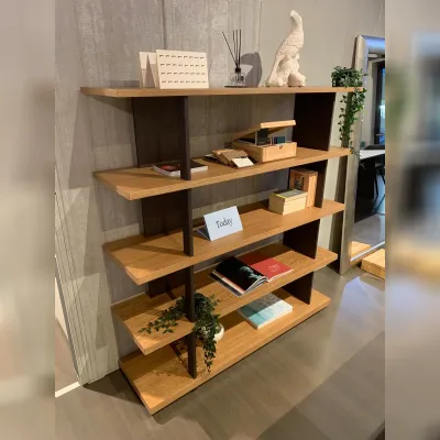Libreria modello Zero 16 di Devina nais a prezzo riservato 