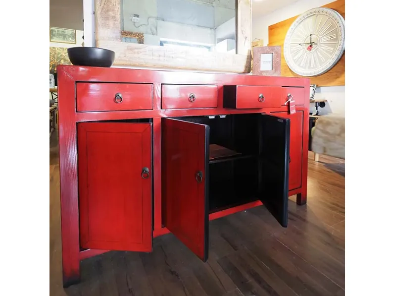 Mobile soggiorno modello Credenza  cina laccata rossa  di Nuovi mondi collection a prezzo Outlet