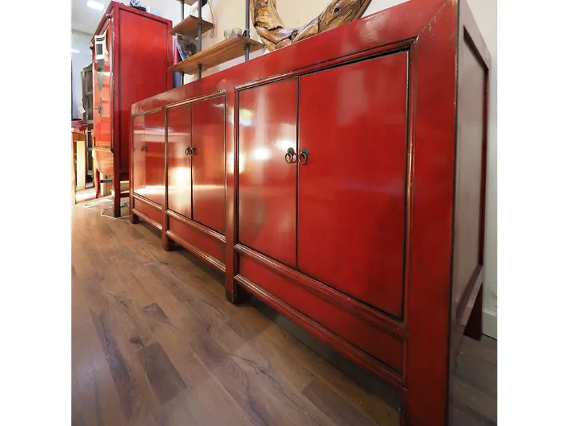 Madia Credenza  cina  laccata rossa   in stile design di Nuovi mondi collection in Offerta Outlet