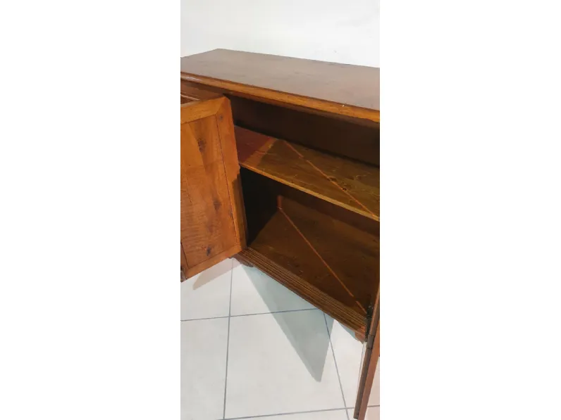 Madia modello Credenza in noce massello di Artigianale a prezzo Outlet