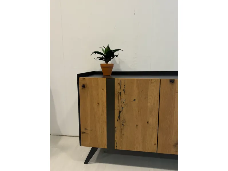 Madia in stile design Elly di Alta corte a prezzo Outlet