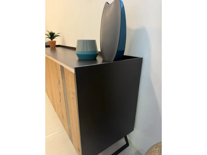 Madia in stile design Elly di Alta corte a prezzo Outlet