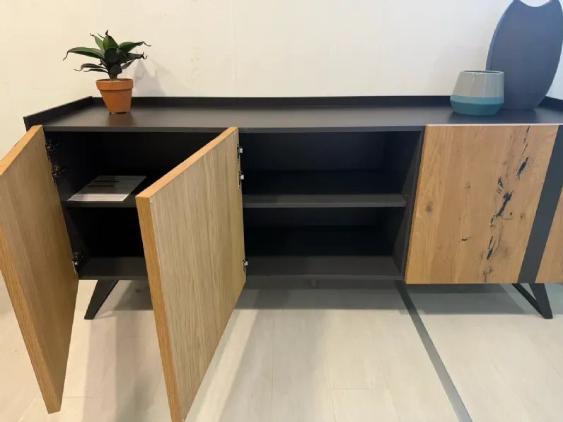 Madia in stile design Elly di Alta corte a prezzo Outlet