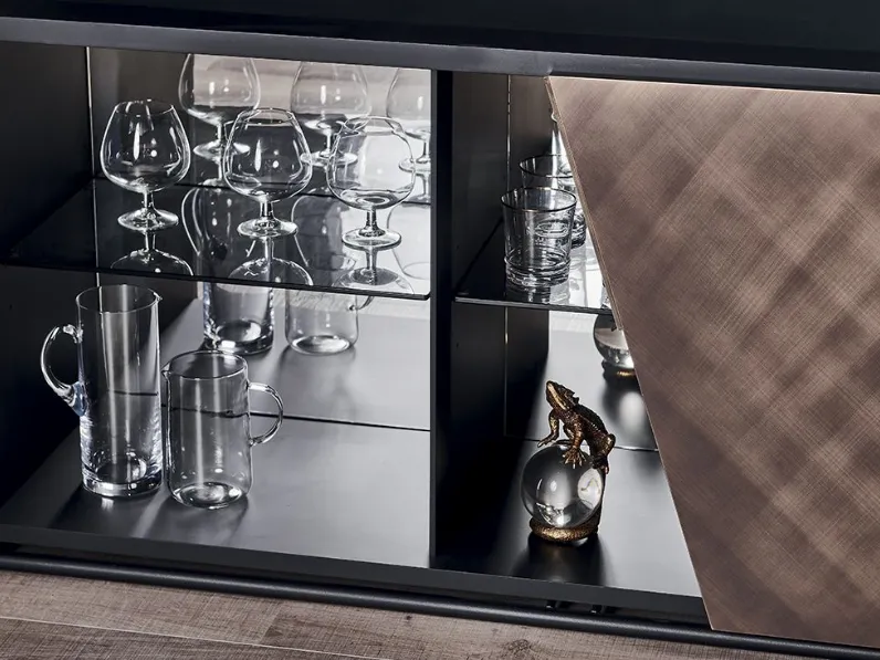 Madia in stile design Aston di Cattelan scontata