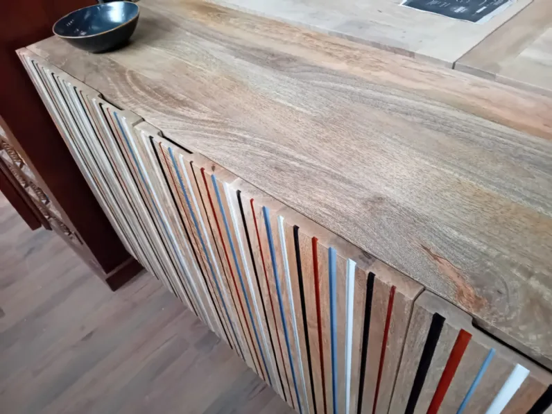Madia modello Credenza line nordic 3 ante  di Nuovi mondi collection a prezzo scontato