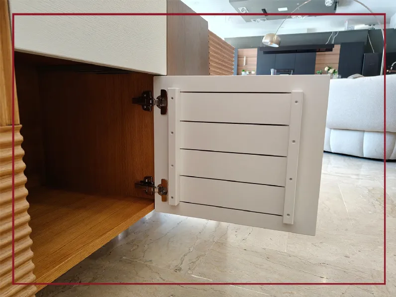 Madia in stile moderno Zero 16 di Devina nais in Offerta Outlet  approfittane ora!