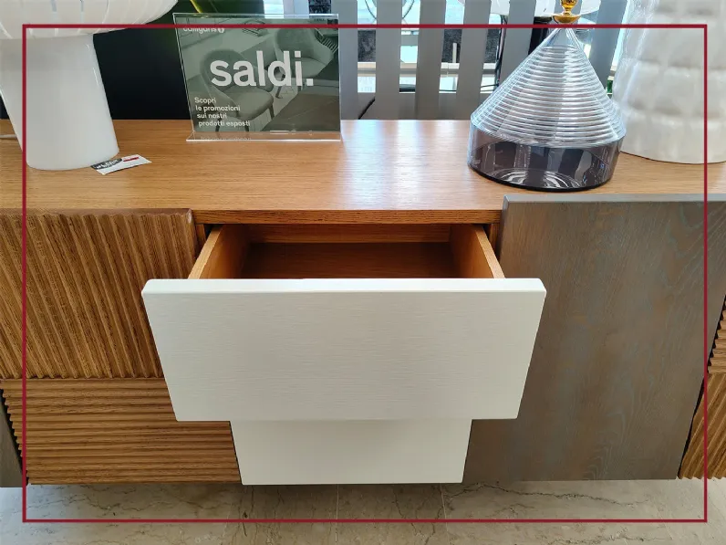 Madia in stile moderno Zero 16 di Devina nais in Offerta Outlet  approfittane ora!