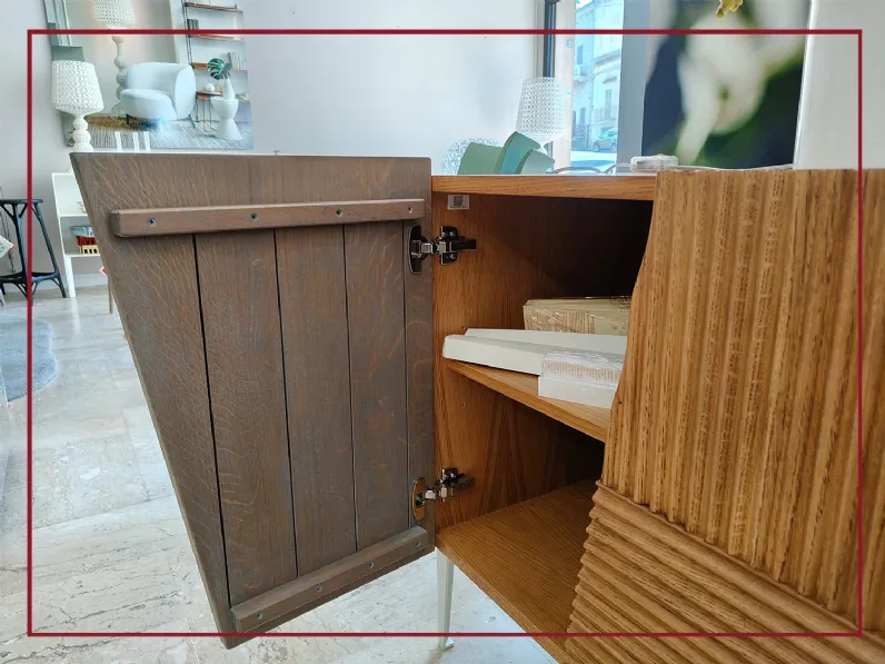 Madia in stile moderno Zero 16 di Devina nais in Offerta Outlet  approfittane ora!