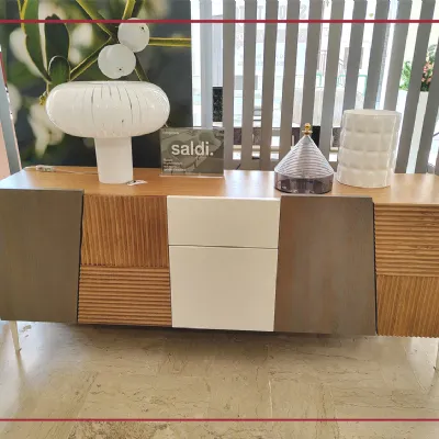 Madia in stile moderno Zero 16 di Devina nais in Offerta Outlet  approfittane ora!