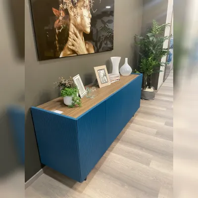 Madia in stile moderno Zero di Devina nais in Offerta Outlet 