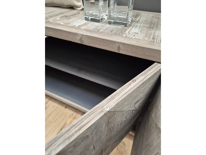 Madia in stile classico Legno vecchio di Dialma brown in Offerta Outlet