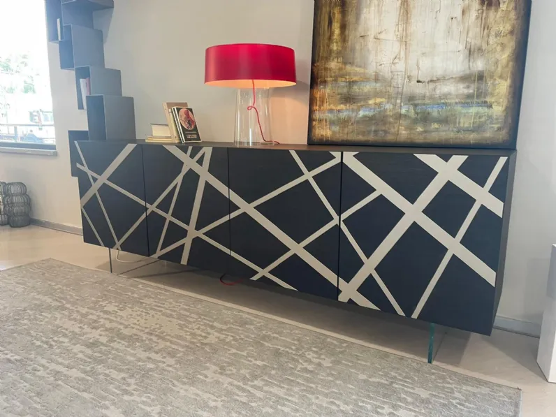 Madia 555 di Voltan in stile design scontata -25%