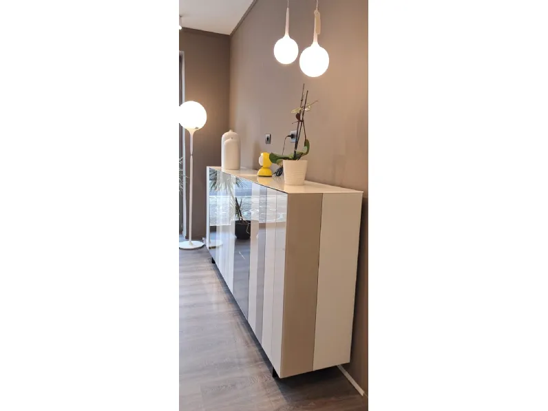 Madia now in stile moderno di Lago in Offerta Outlet