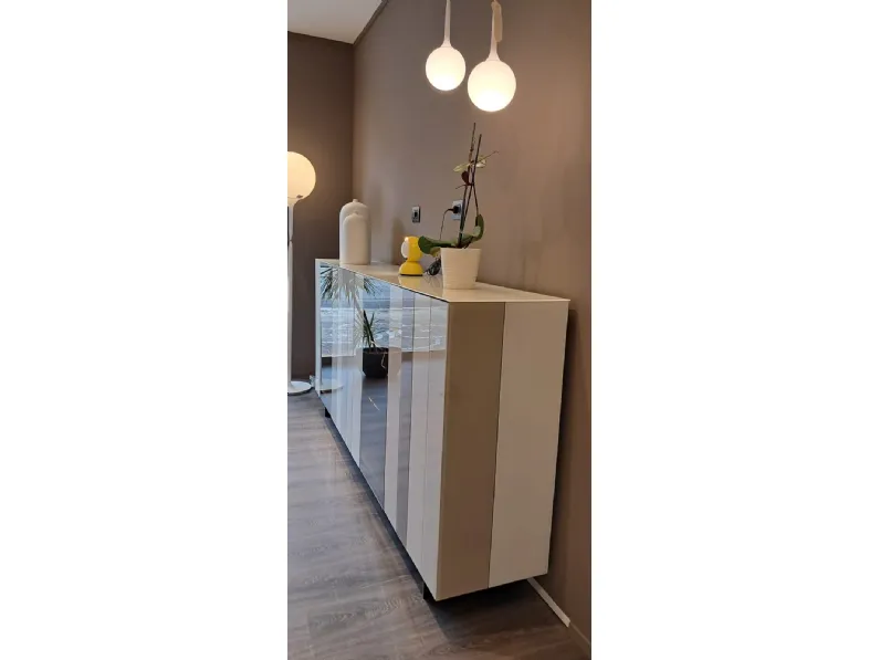 Madia now in stile moderno di Lago in Offerta Outlet