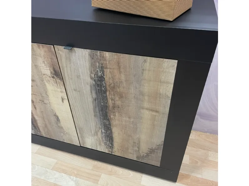 Madia Pesaro in stile moderno di Artigianale in Offerta Outlet