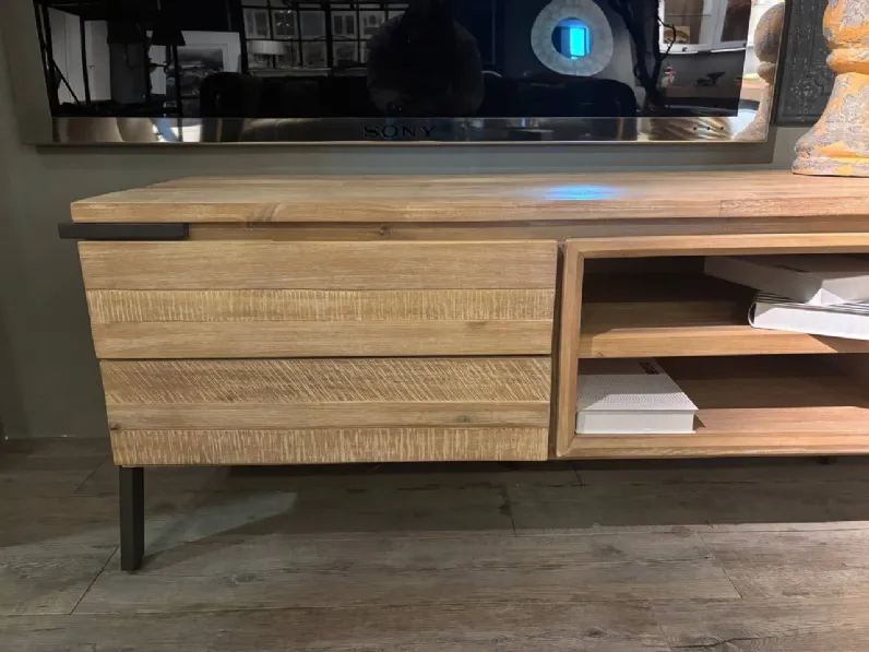 Madia modello Thinh di Collezione esclusiva a PREZZI OUTLET