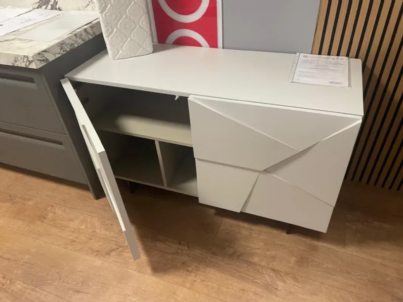 Madia di Dall'agnese in laccato opaco Concretta a prezzo Outlet