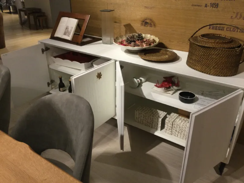 Madia di Alta corte in legno Nook in Offerta Outlet