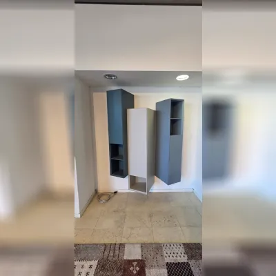 Mobile ingresso Sospeso modello Composizione pensili domino clino  di Sangiacomo