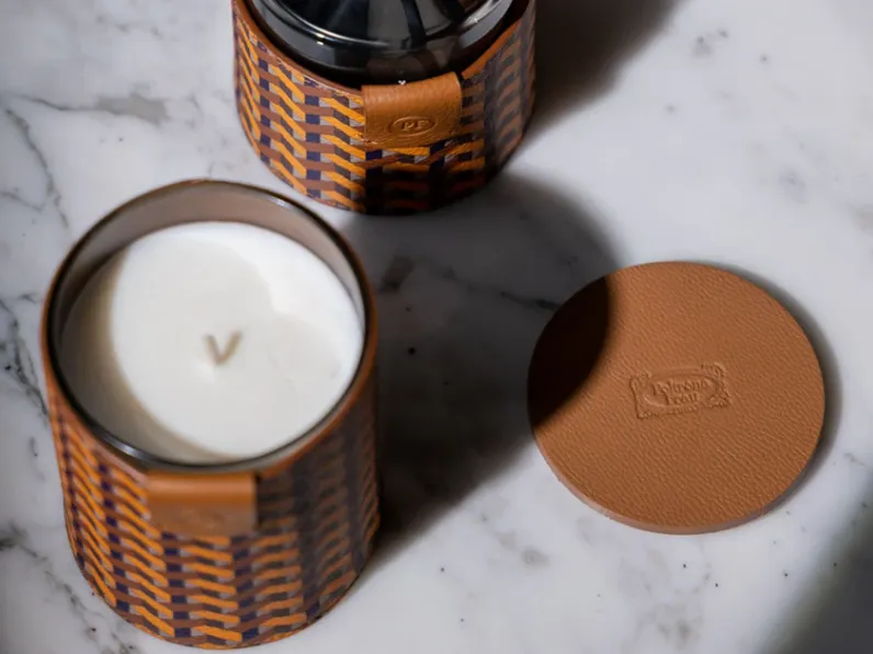 Oggettistica design Weavers home fragrance di Poltrona frau a prezzo scontato