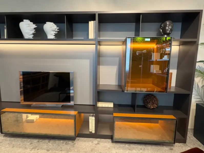 Mobile soggiorno modello 505 di Molteni & c scontato -30%