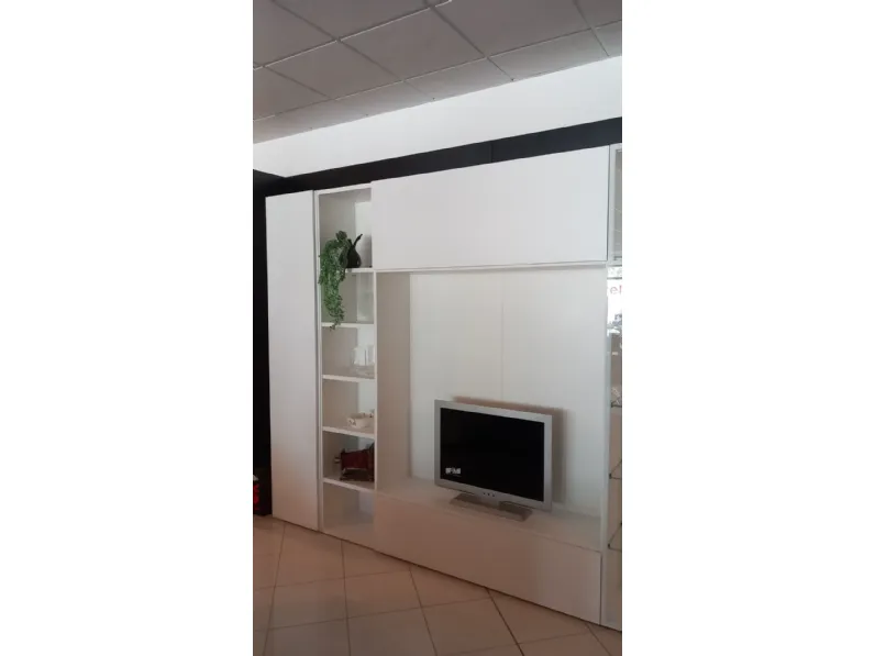 Parete attrezzata Freedhome di Caccaro in OFFERTA OUTLET