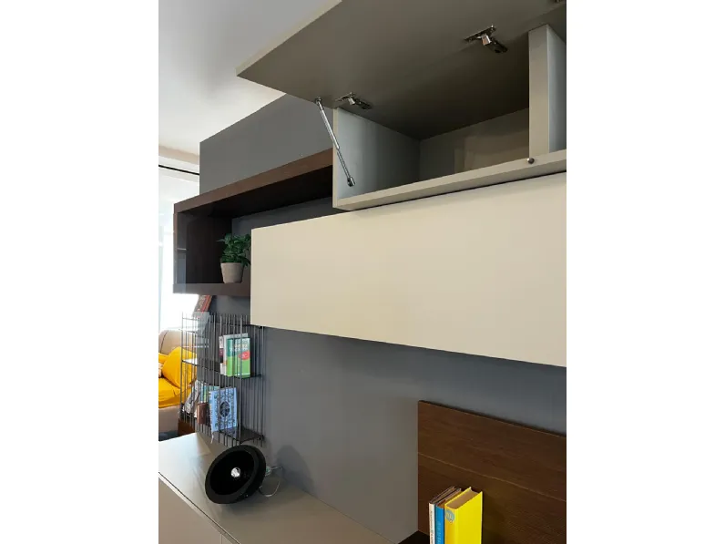 Parete attrezzata Living system lampo Sangiacomo in stile design a prezzo scontato