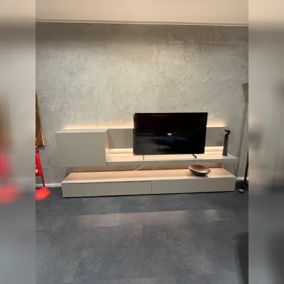 Parete attrezzata Atlante di Tomasella scontata del 35%