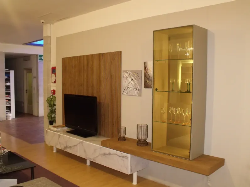 Parete attrezzata Horizon Mobilgam in stile design a prezzo ribassato
