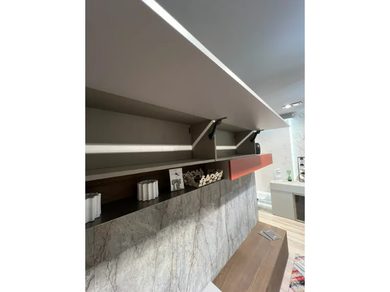 Parete attrezzata Kosmos di Moretti compact giorno notte in OFFERTA OUTLET