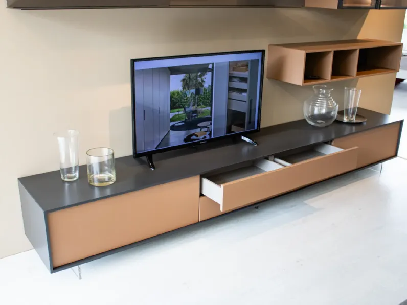 Parete attrezzata Lampo Sangiacomo in stile design a prezzo ribassato