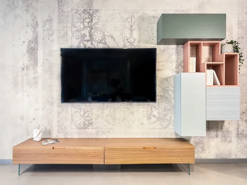 Parete attrezzata in stile moderna Parete tv di Devina nais a prezzo Outlet 