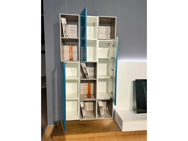 Parete attrezzata Mood di Scavolini scontata del 70%