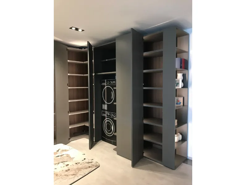 Parete attrezzata Parete Caccaro in stile design a prezzo ribassato