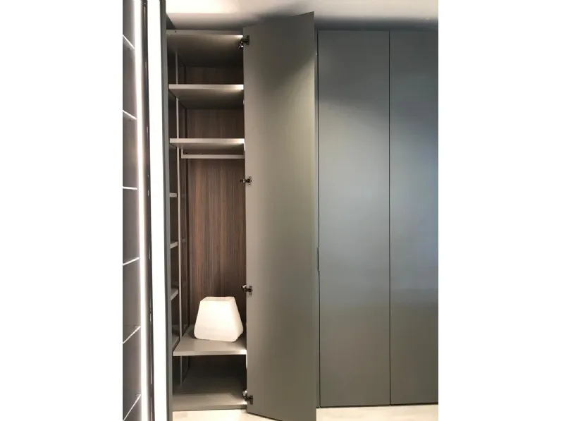 Parete attrezzata Parete Caccaro in stile design a prezzo ribassato