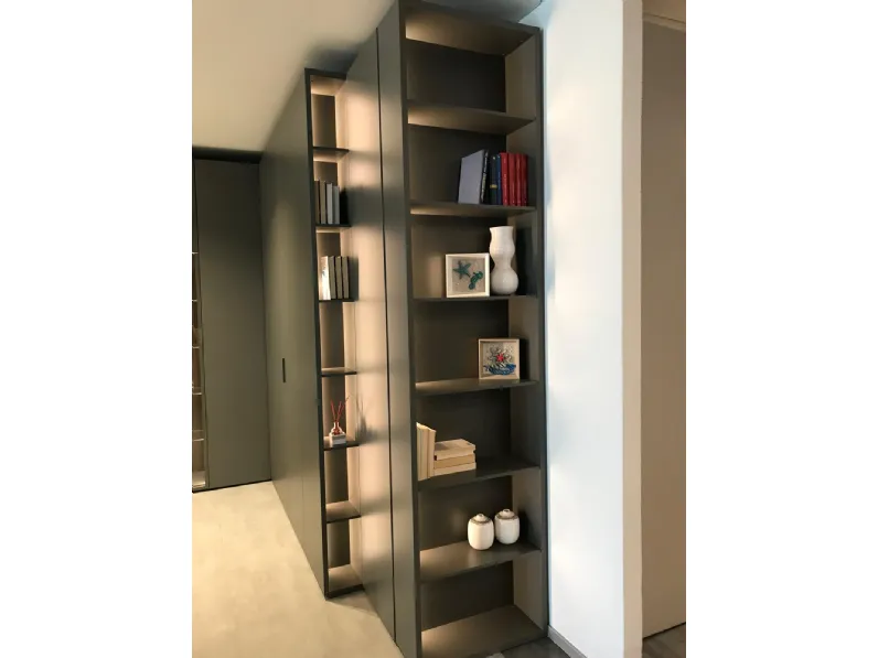 Parete attrezzata Parete Caccaro in stile design a prezzo ribassato