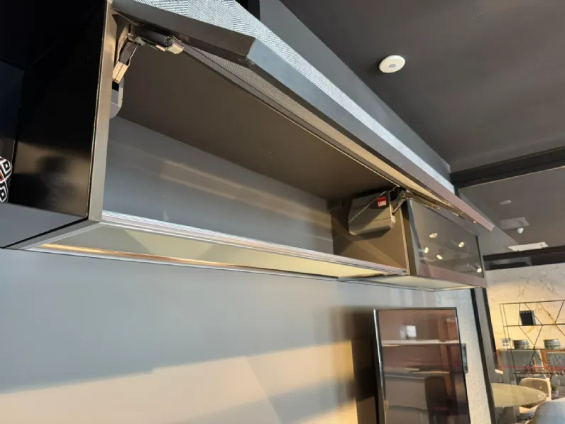 Parete attrezzata Parete oltre  Lube cucine in stile design a prezzo scontato