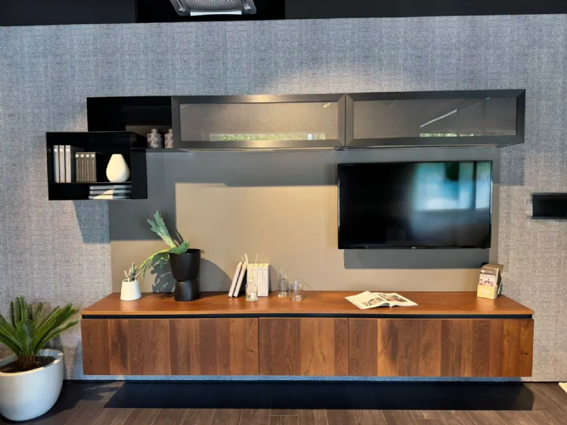 Parete attrezzata Parete oltre  Lube cucine in stile design a prezzo scontato