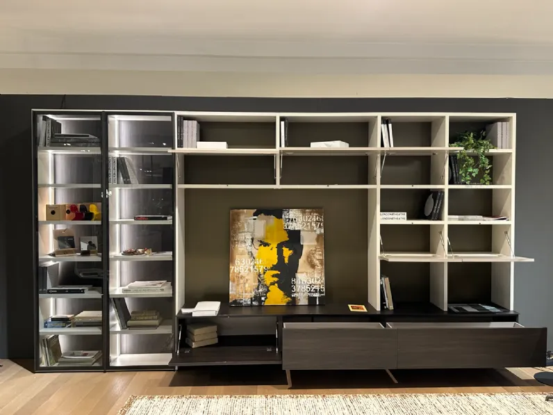 Parete attrezzata Parete tv componibile  di Novamobili in OFFERTA OUTLET