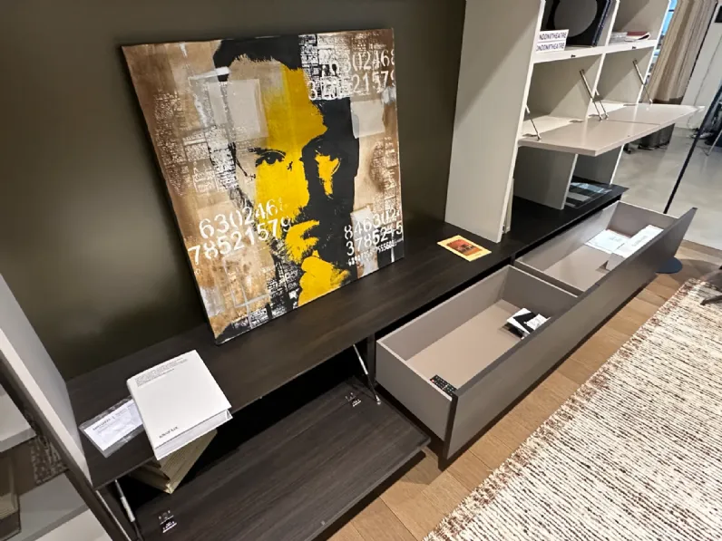 Parete attrezzata Parete tv componibile  di Novamobili in OFFERTA OUTLET
