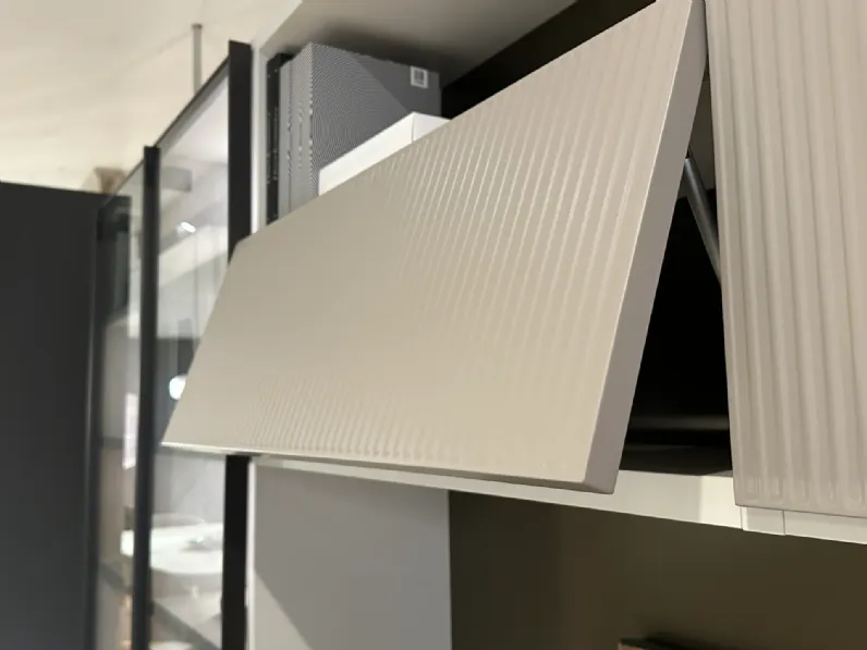 Parete attrezzata Parete tv componibile  di Novamobili in OFFERTA OUTLET