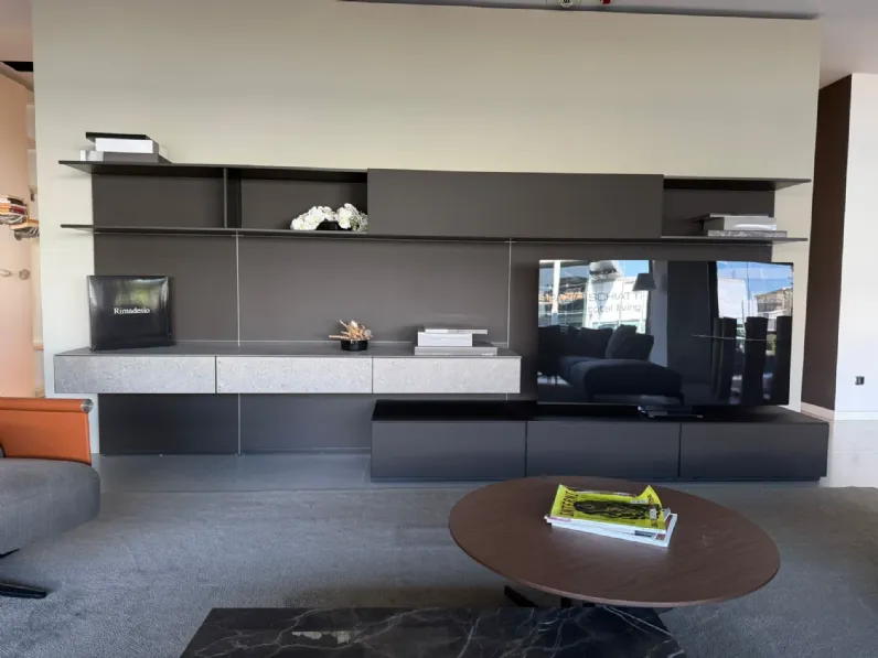 Parete attrezzata Rimadesio parete tv abacus di Rimadesio scontata del 35%