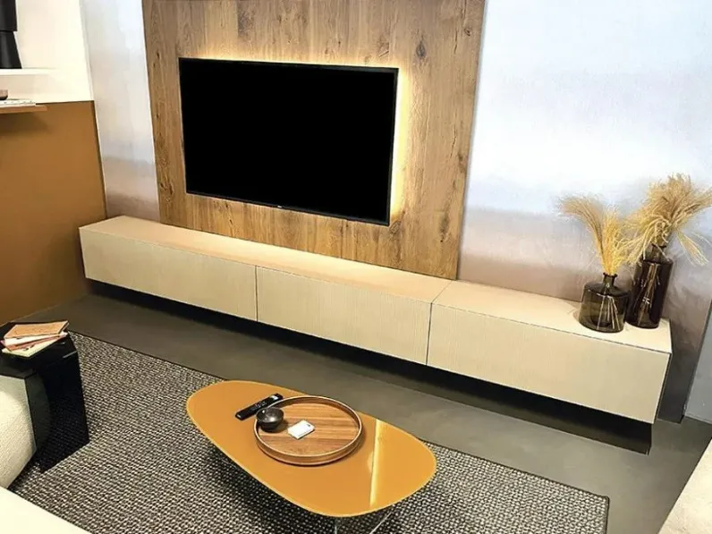 Parete attrezzata Soggiorno lago materia porta tv di Lago in OFFERTA OUTLET
