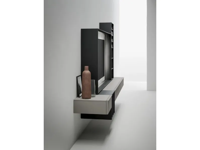 Mobile soggiorno modello Wallover cornice tv di Caccaro scontato -30%